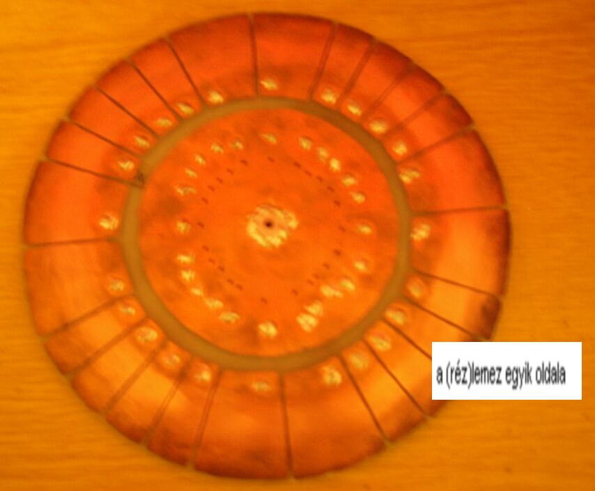 (réz)lemezjátszó (gyerekkori alkotásom)